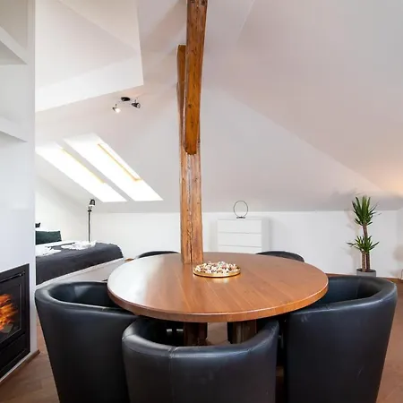 Appartement Central Bright Spacious Penthouse #103